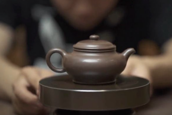 Exploring the Diverse Shapes and Styles of Zisha Teapots