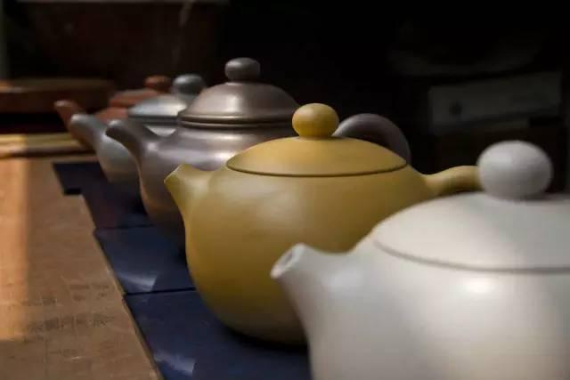 Mastering the Craft: Step-by-Step Guide to Crafting Yixing Teapots ...